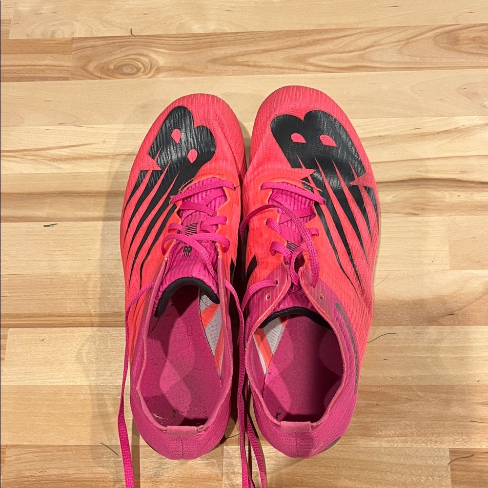 New Balance Vibrant Pink and Black Sprint Spikes
